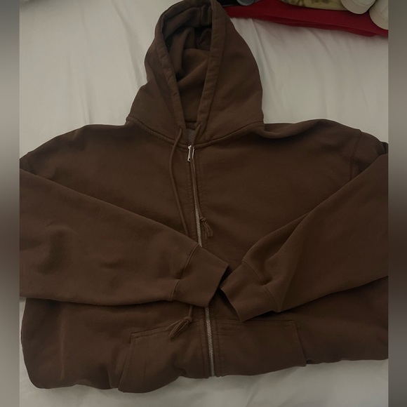 Brandy Melville Tops - Brandy Melville Sweatshirt